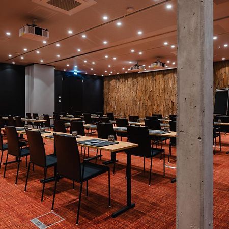 Sly Berlin Ξενοδοχείο Εξωτερικό φωτογραφία The conference centre